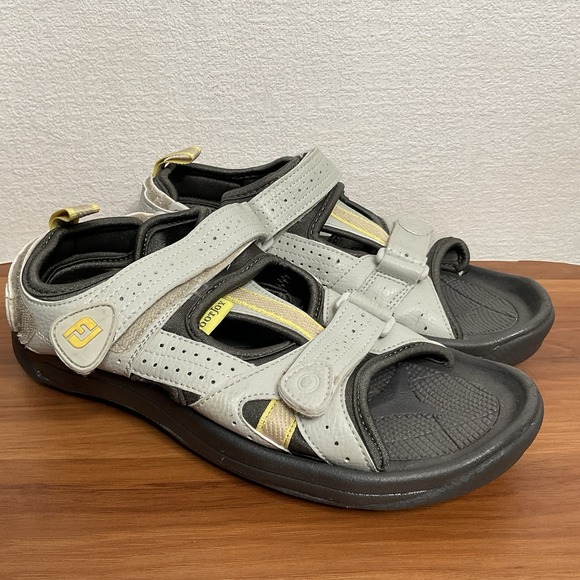 FootJoy Golf Ladies Sandals Cloud White /Gray Spikes Size 10 Medium 48444 - Picture 1 of 11